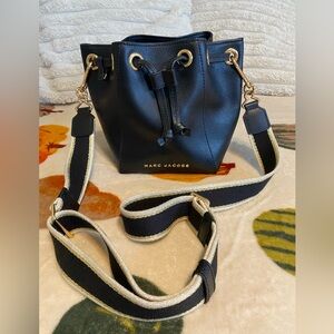 Marc Jacobs bucket bag